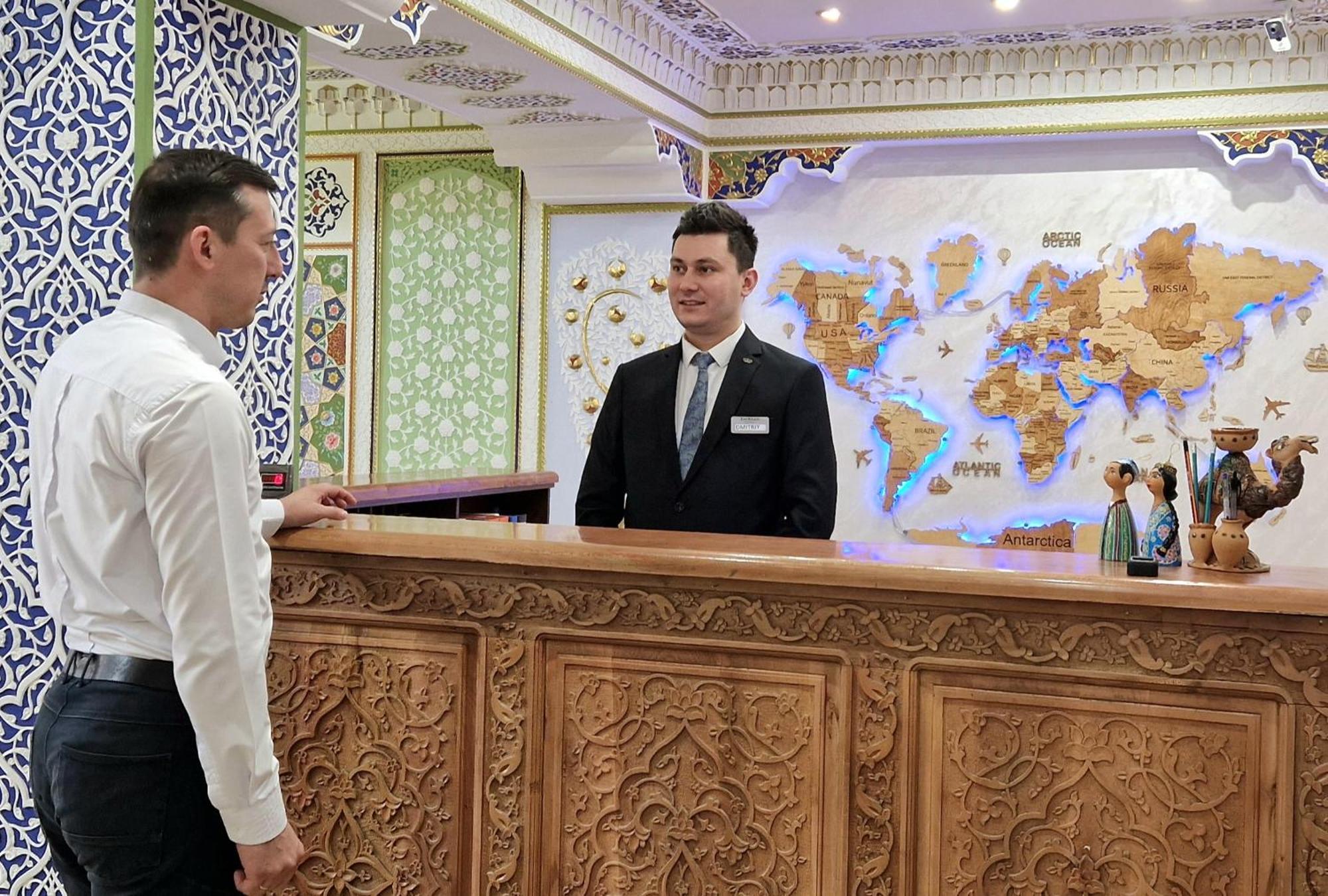 Emirhan Hotel Samarkand Ngoại thất bức ảnh