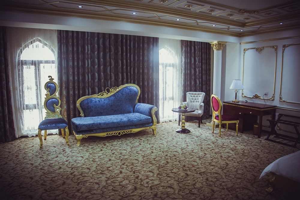 Emirhan Hotel Samarkand Ngoại thất bức ảnh